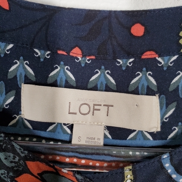 LOFT POP-OVER FLORAL TOP - Picture 5 of 5